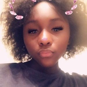 Meet your Posher, Jada